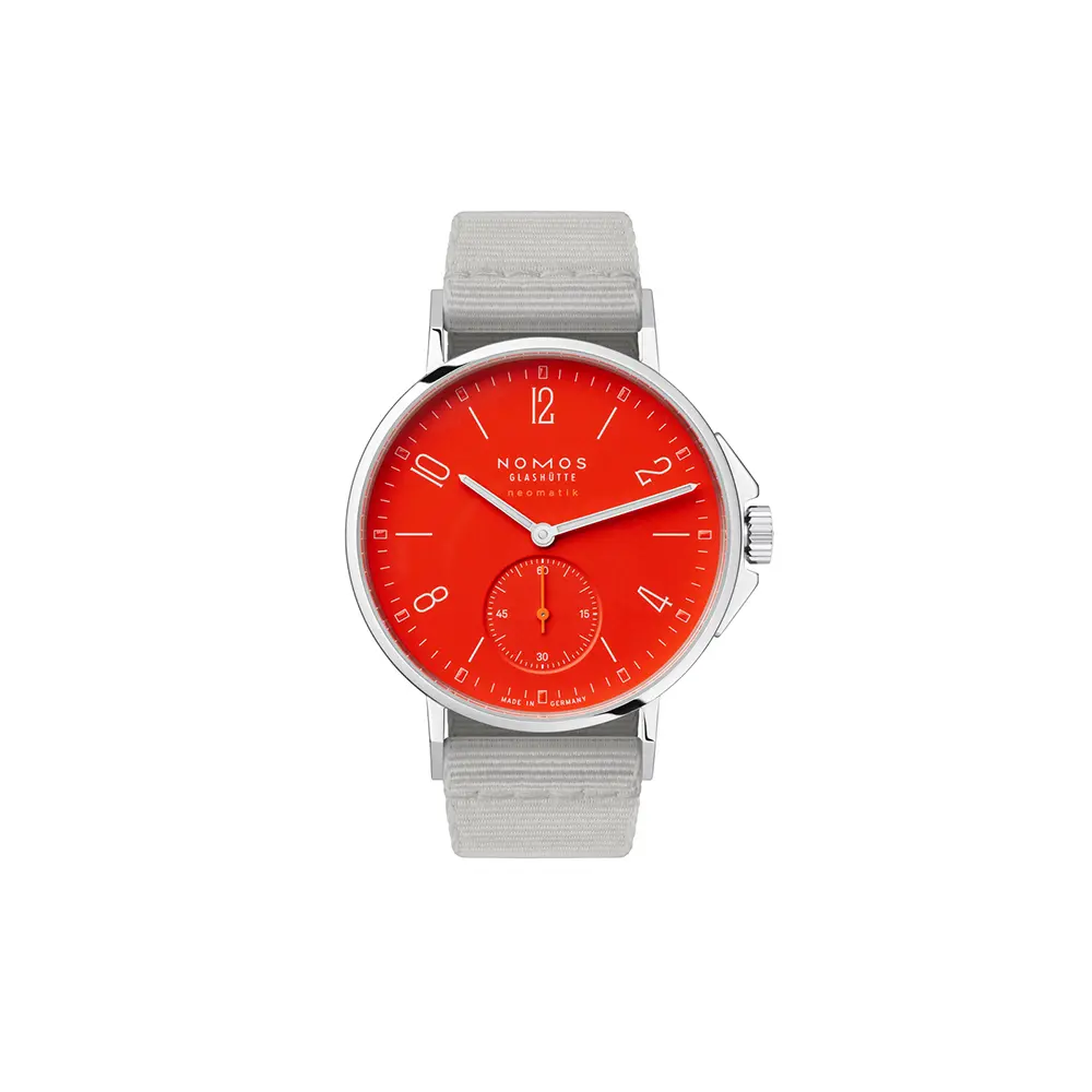 Nomos club siren online white